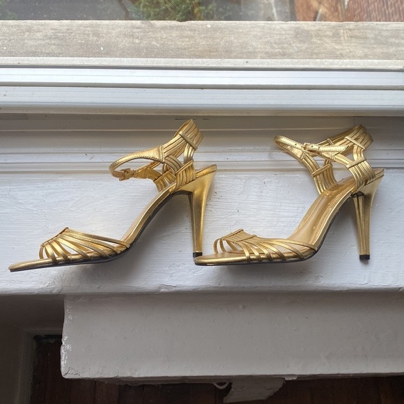 LAUREN Ralph Lauren gold strappy heel, size 7 - Picture 3 of 6